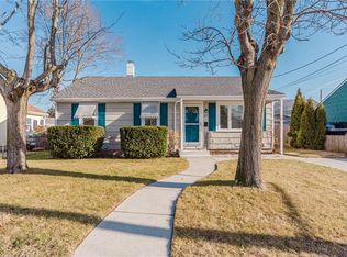 177 Blackburn St, Pawtucket, RI 02861