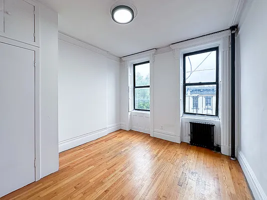 Rented by Compass | media 15