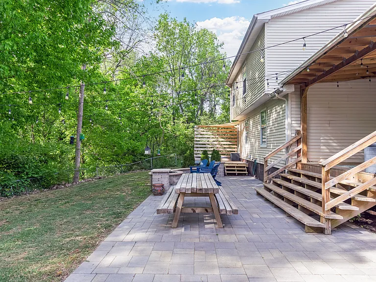 3991 Crouch Dr — Photo 25