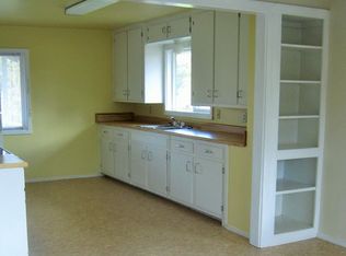 380 Stutsman Rd, Ukiah, CA 95482