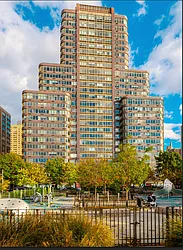 140 Riverside Boulevard at 140 Riverside Boulevard in Lincoln Square