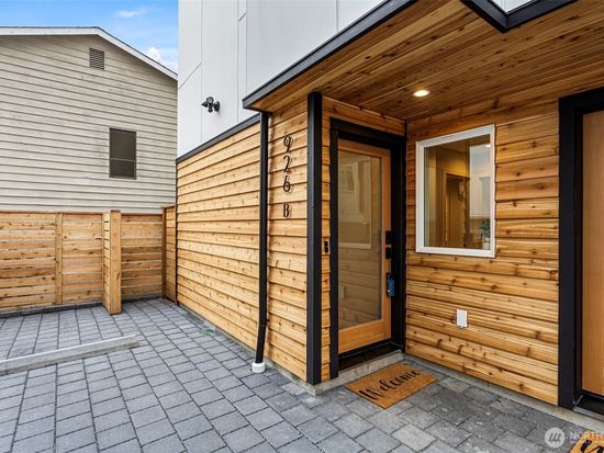 926 NW 57th Street #B, Seattle, WA 98107
