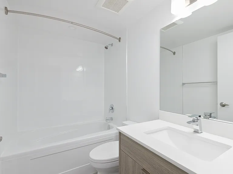 1777 Frances St — Photo 34