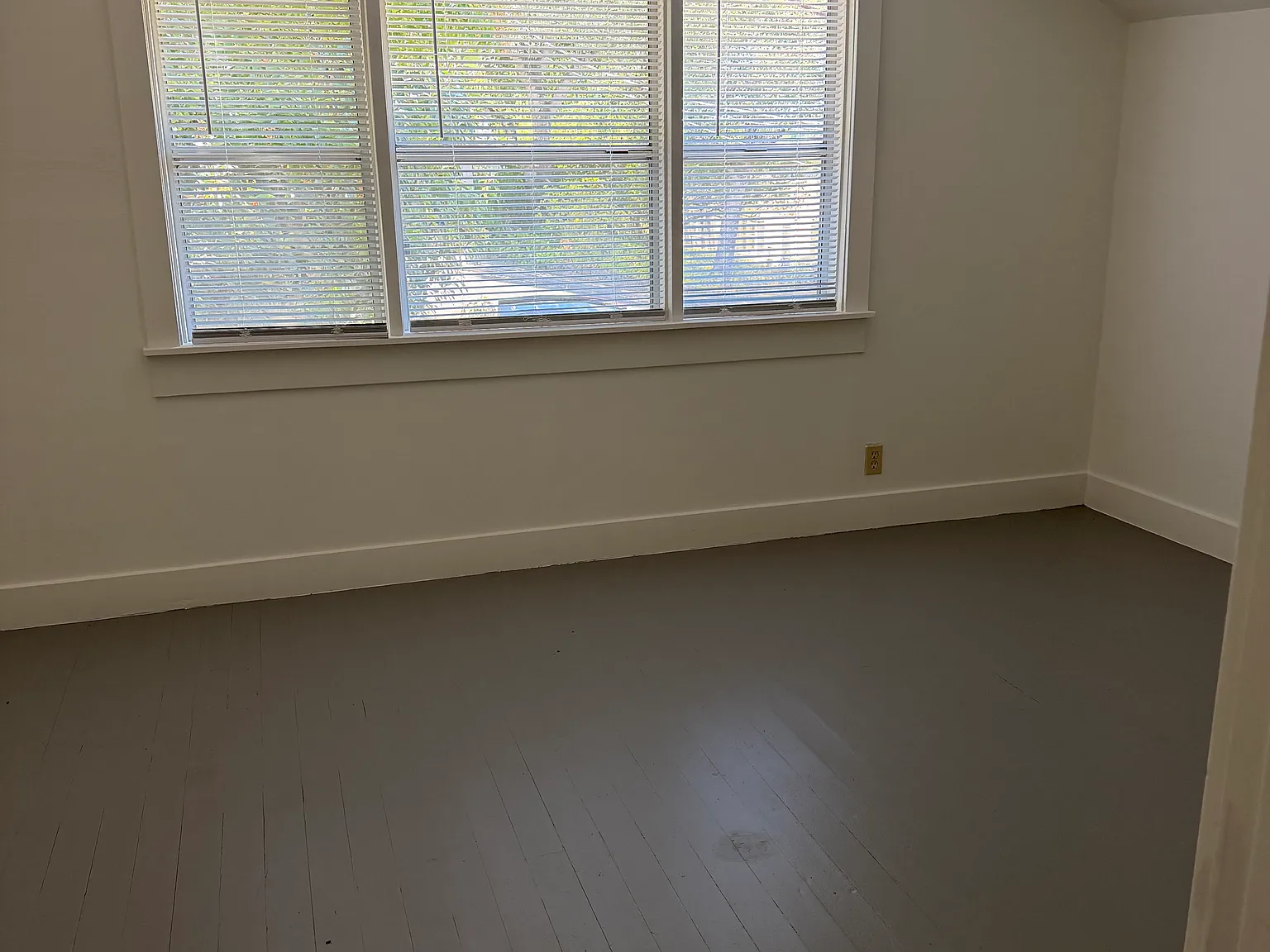 1 bed, 550 sqft, $1,975 — Photo 3