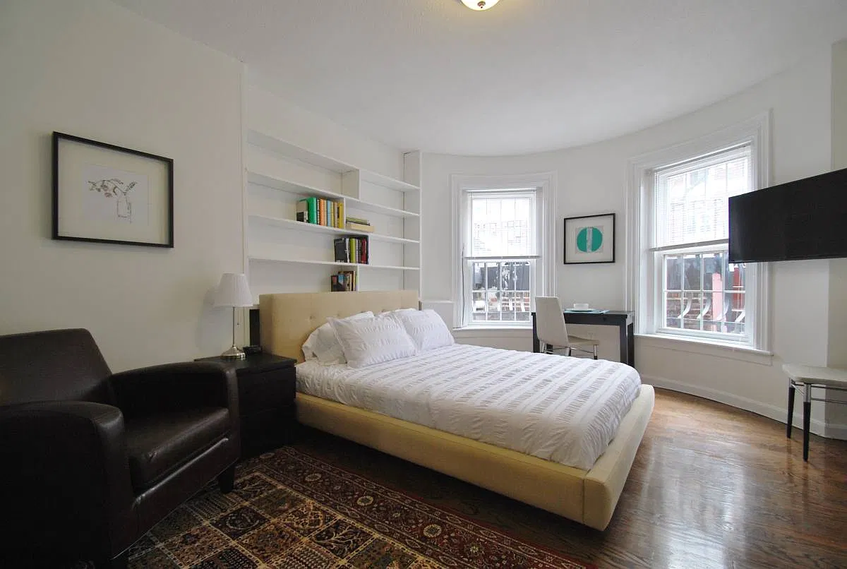 538 E Broadway St #1 in South Boston, MA 02127 — Photo 3