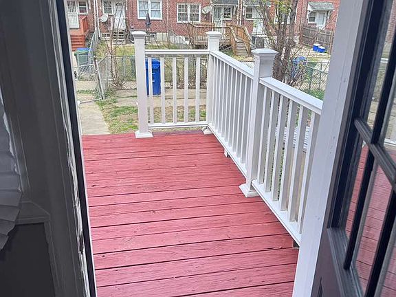 5th image of 1324 Crofton Rd #2