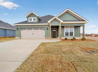 121 Saraland Trl, Perry, GA 31069
