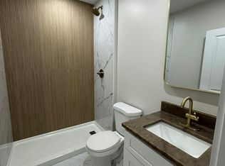 2416 N Charles St #3, Baltimore, MD 21218