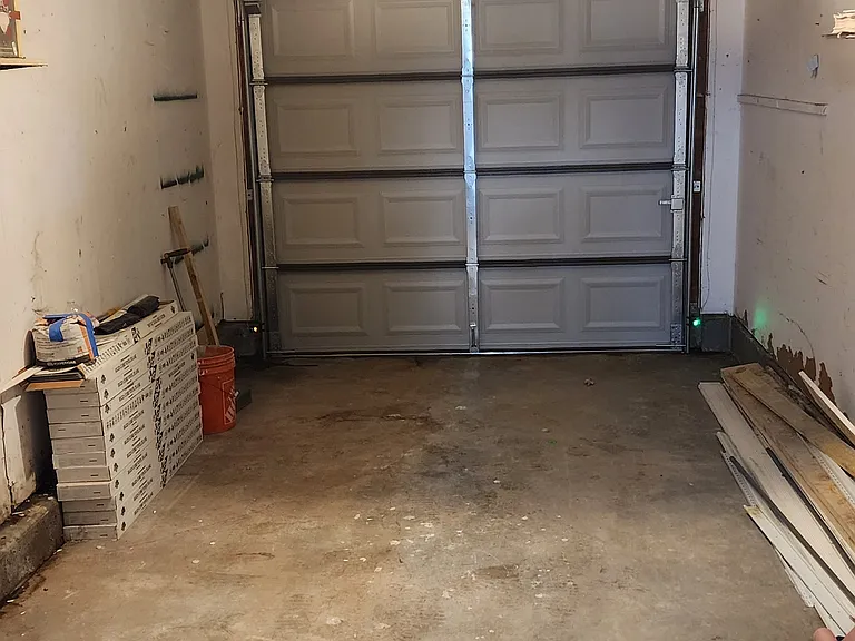 209 Coral Ct — Photo 37