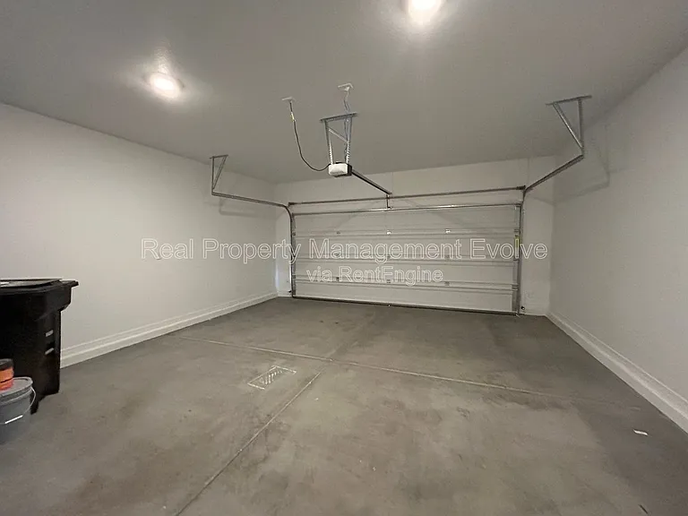 6551 W Magdalena Ln — Photo 24