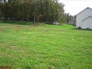 1st image of 600 Geiser Brook Ct