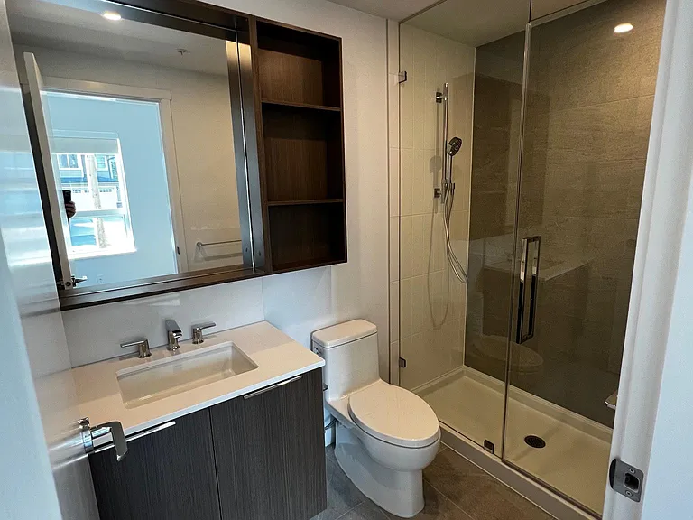 645 Como Lake Ave #204 — Photo 30