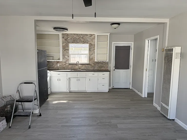 234 Avenida Monterey #A — Photo 4