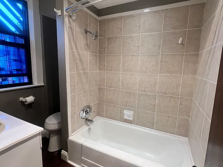 3721 California Ave #2 — Photo 23