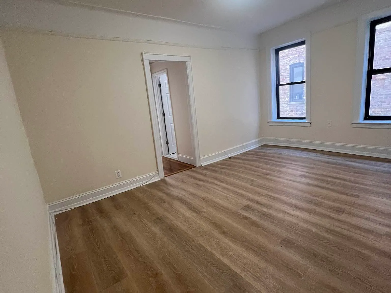 11-24 46th Avenue — Photo 2