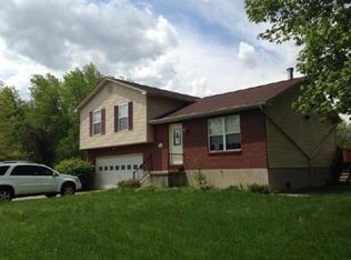 416 Carlisle Ave, Melbourne, KY 41059