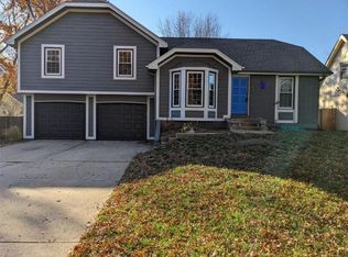 16641 W 145th St, Olathe, KS 66062