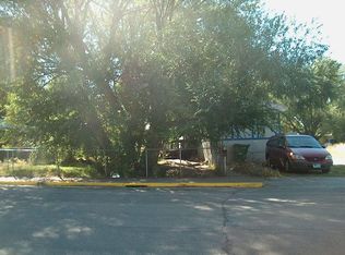 465 N 4th St, Lander, WY 82520