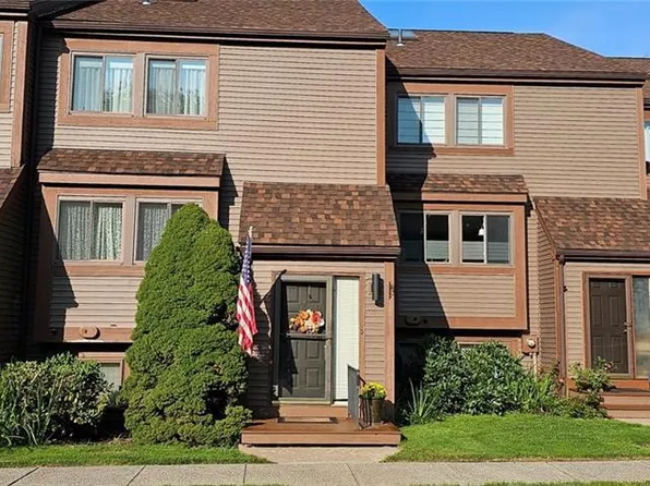 2 Wickhams Fancy #2, Canton, CT 06019