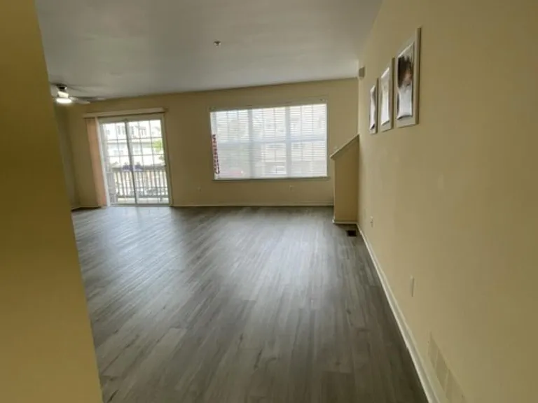 2806 Barclay Way — Photo 18
