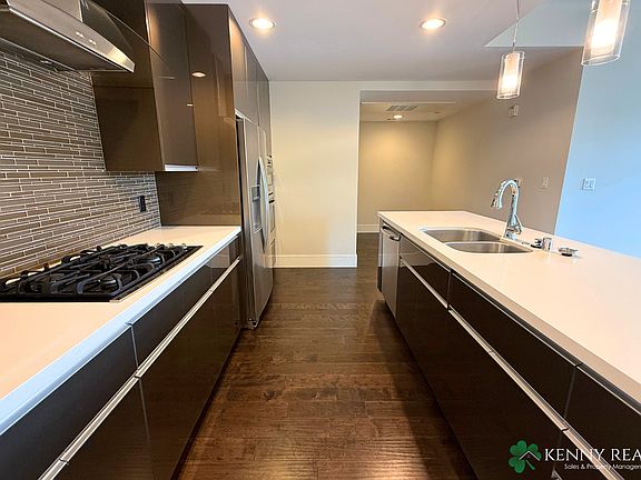 3rd image of 1838 Ogden Dr APT 402
