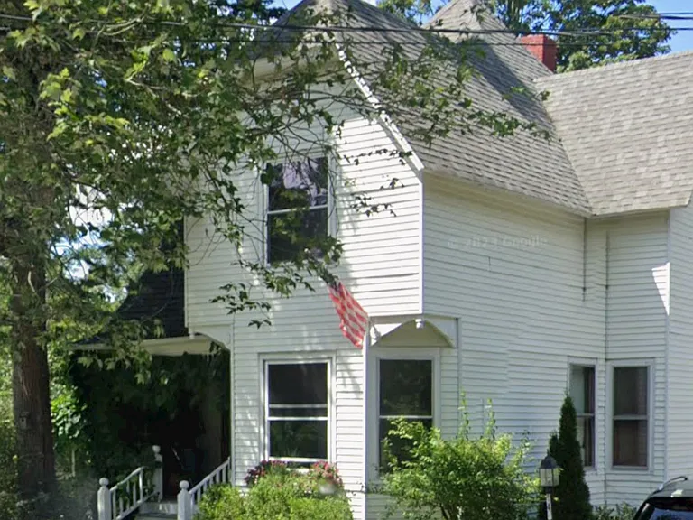 146 Pine St #B — Photo 9