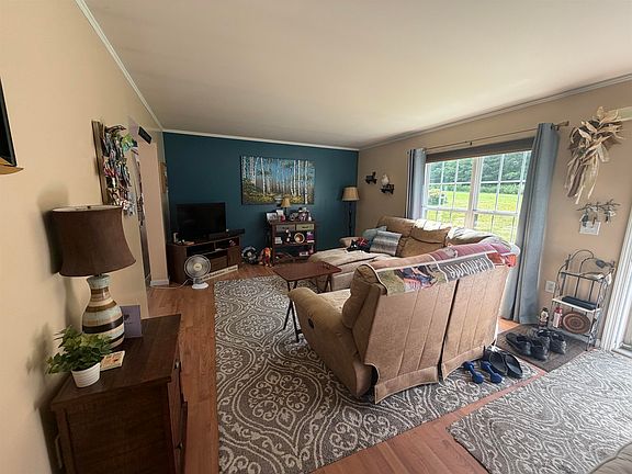 2nd image of 50 Lynn Hill Road