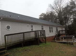 2886 Wood Gate Rd, Lincolnton, NC 28092