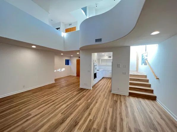 606 San Juan Ave APT A, Venice, CA 90291