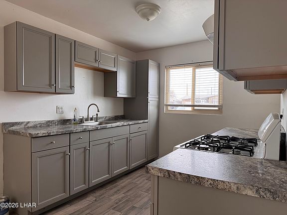 3rd image of 509 S Laguna Ave #5