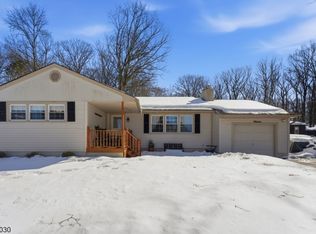 15 Tinc Rd, Flanders, NJ 07836