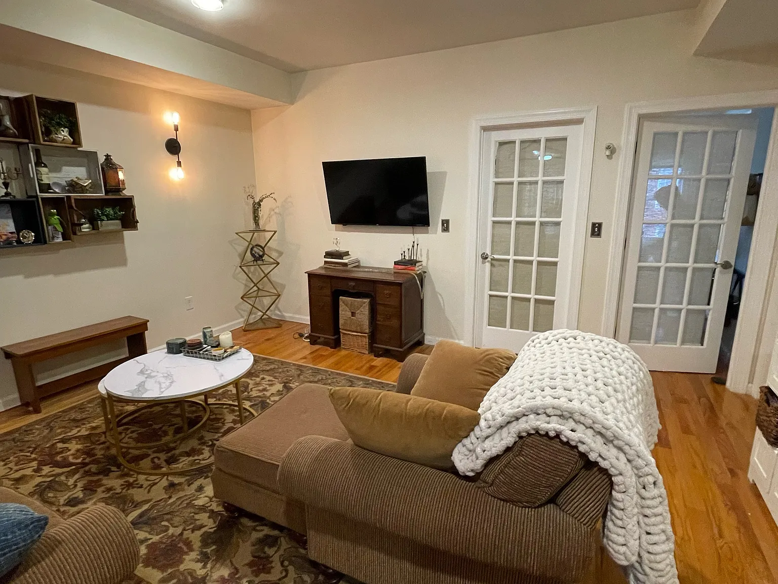 3 bed, 1341 sqft, $1,600 — Photo 1