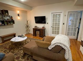 306 3rd St #2, Jersey City, NJ 07302