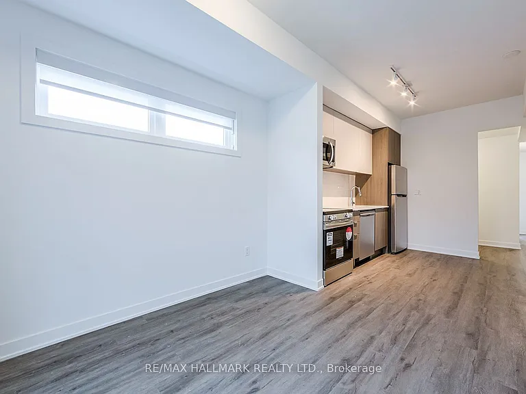 41 Danforth Rd #211 — Photo 6