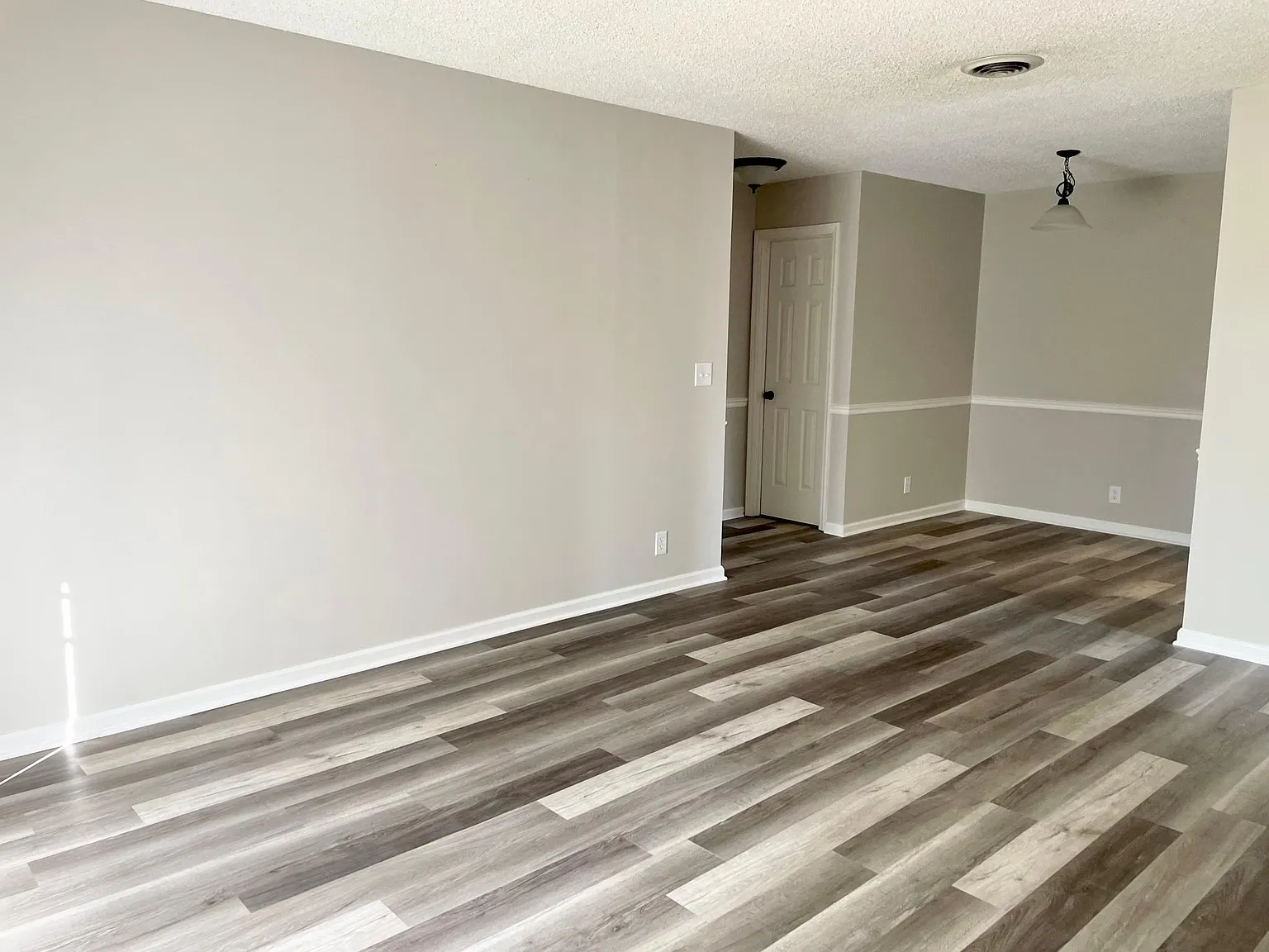 2 bed, 960 sqft, $1,500 — Photo 4