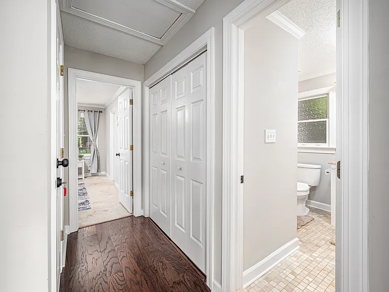 128 Chimney Rise Dr — Photo 13