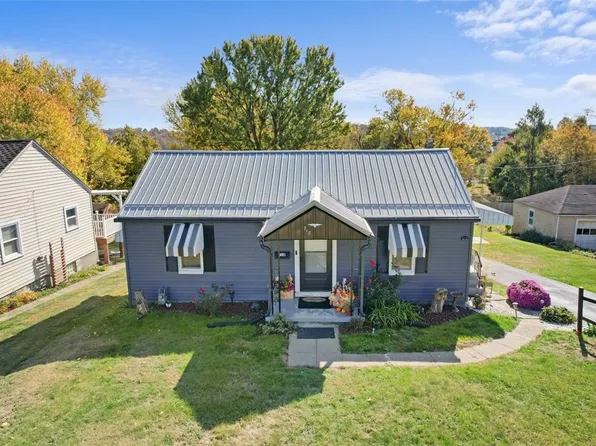 718 Gladden Rd, Canonsburg, PA 15317