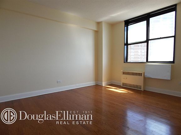 4th image of 3333 Broadway APT B14a
