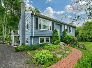 78 Knothe Rd, Westbrook, CT 06498