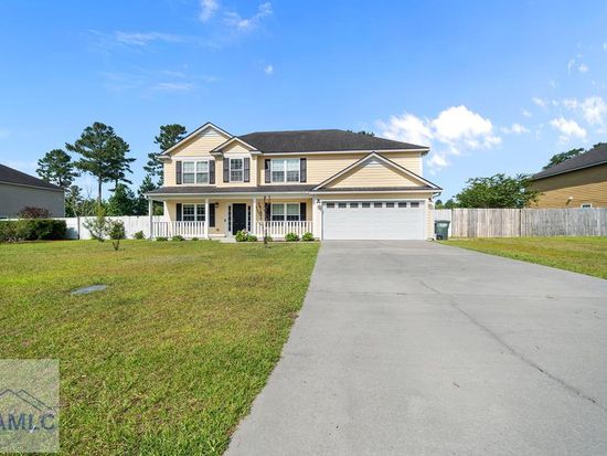 48 Norton St NE, Ludowici, GA 31316