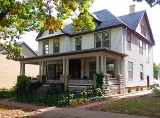 309 W University Ave, Champaign, IL 61820