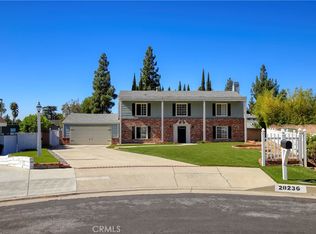 20236 Foix Pl, Chatsworth, CA 91311
