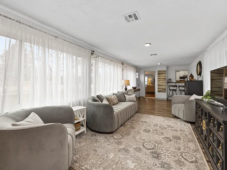 804 N Perry Ave — Photo 24