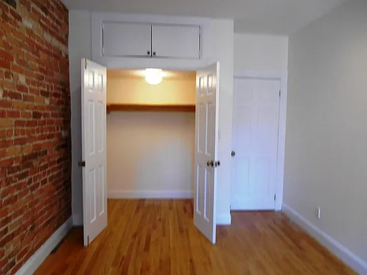 Rented by PMG Real Estate  | media 35