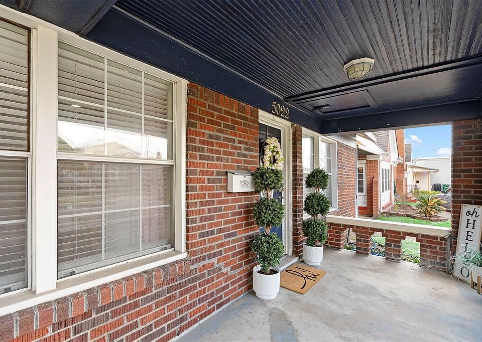 1st image of 5022 Lindsay St