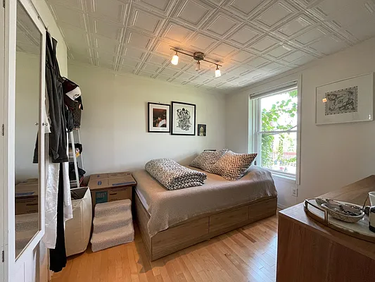 Rented by Compass | media 8