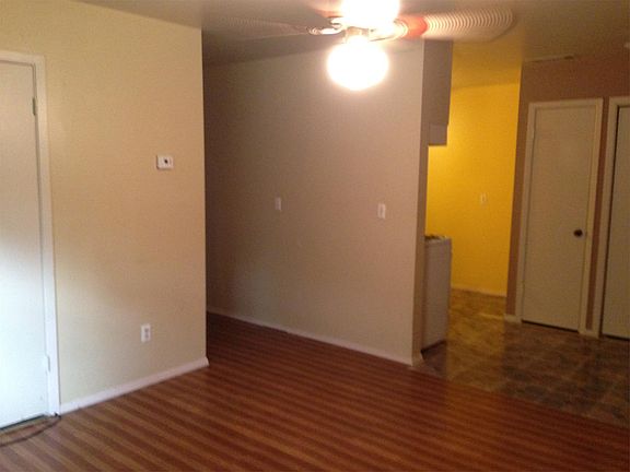2nd image of 185 El Camino W APT 18