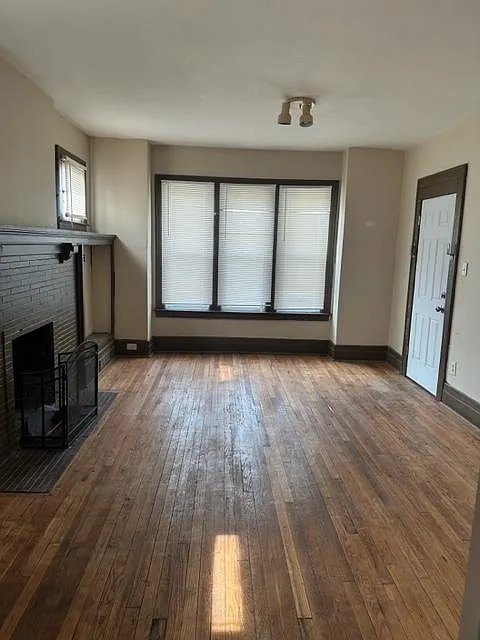 Studio, 1200 sqft, $675 — Photo 2