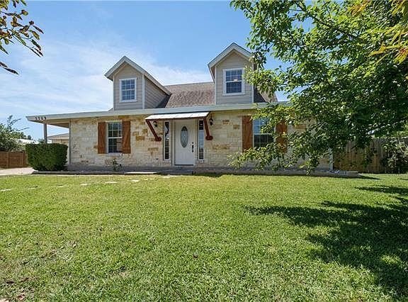 3rd image of 3709 Willow Vista Dr
