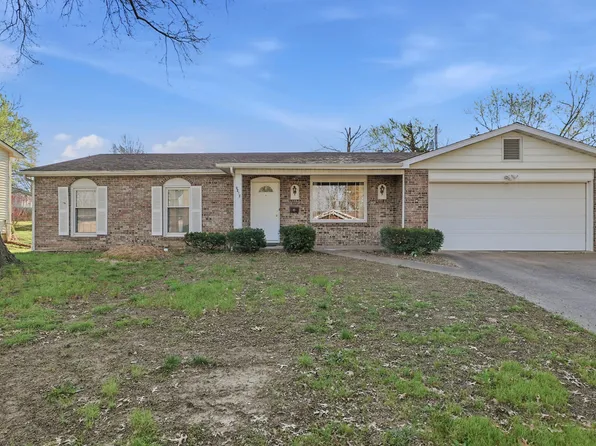 2212 Rose Dr, Columbia, MO 65202